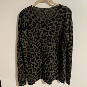 Women's Cashmere Olive Green Leopard print Sweater